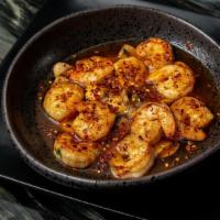 Camarones Al Mojo De Ajo *Gf · Mexican-style garlic shrimp and mushrooms with
crushed red peppers