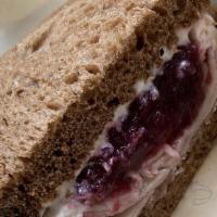 Turkey & Cranberry · Turkey breast with whole cranberry sauce & mayonnaise.