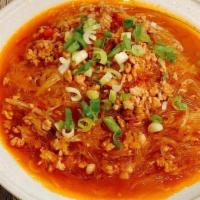 螞蟻上樹 Pork With Bean Thread Noodle In Spicy Bean Sauce · Spicy