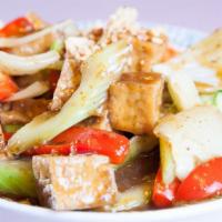 Bún Đậu Hũ Xào Xà · Stir fried tofu in lemongrass sauce served with rice vermicelli noodle and fresh vegetables.