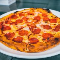 Pizza Pepperoni · Fresh mozzarella, pepperoni & marinara sauce.