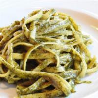 Fettuccine Pesto · Garden basil, reggiano parmigiano, cream.