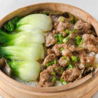Garlic Spareribs  蒜蓉排骨 · Chopped spare ribs seasoned with diced garlic and green onion.(Most popular).