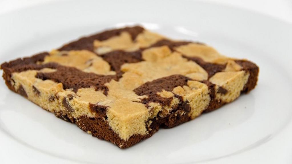 Brookie · Fresh baked brownie with chocolate chip cookie on top from Simple Bites.
*Limited quantities available, merchant will automatically substitute item if sold out.