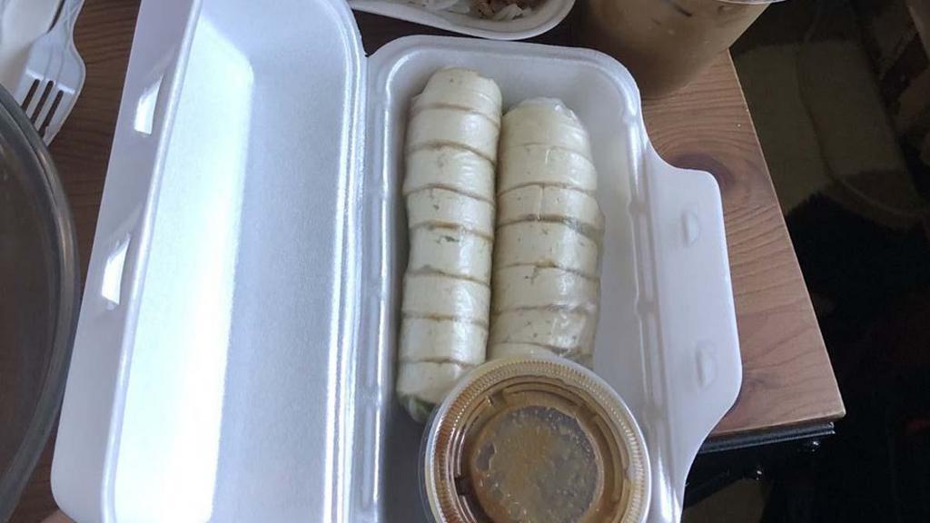 Gọi Cuon Dau Hu (2) · Tofu spring rolls.