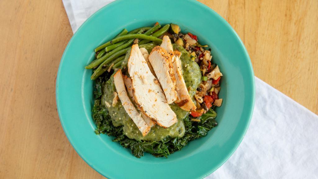 Paleo Bowl · Grilled veggies (Zucchini, Red Bell Pepper, Red Onion, Mushrooms and Cauliflower) and garlic green beans on a bed of sautéed kale with your choice of grilled chicken breast or braised 100% pasture-raised beef, and 