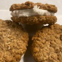 Oatmeal Cinnamon Whoopie Pie · Gluten Free & Vegan. Two Oatmeal Cinnamon cookies with a Vanilla Buttercream. One of our mos...