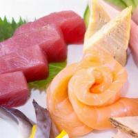 Sashimi Delight · 4pc tuna, 3pc salmon, 2pc yellowtail and 2pc albacore