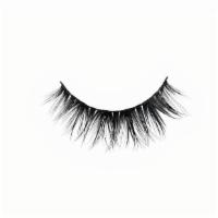 Cme Glam Paulina  · With clusters that look pretty and soft like flower petals, the Paulina lash is the perfect ...