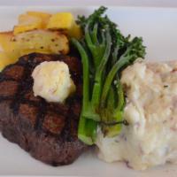 Top Sirloin · 6 oz top sirloin with redskin bistro mashed potatoes and seasonal vegetables.