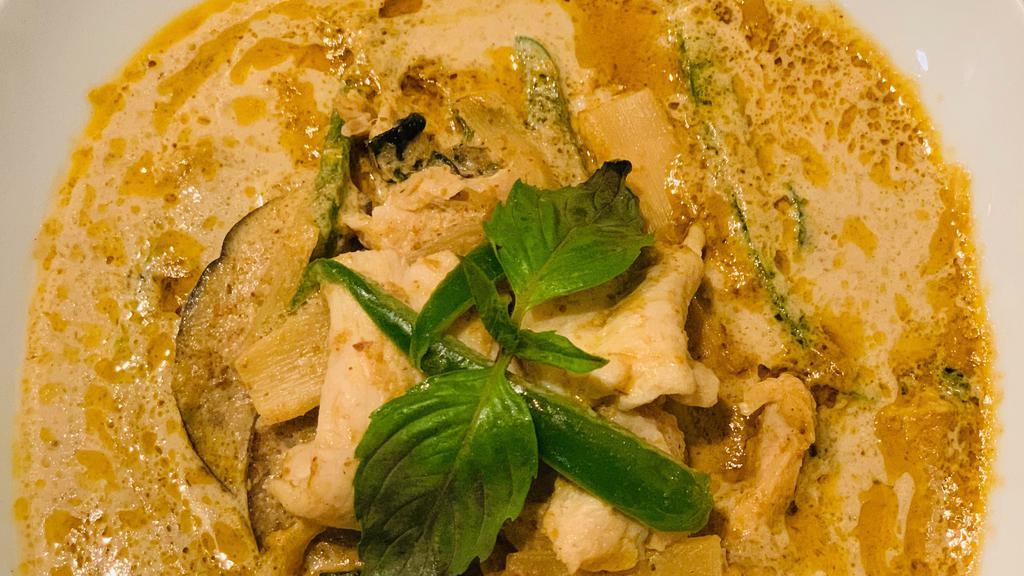 L- Green Curry · Your choice of meat with eggplant, bamboo, jalapeno peppers, and basil simmered in green curry and coconut milk. It comes mildly.
 *Gluten-free.