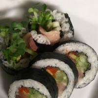 Paradise Roll · Tuna,Yellowtail,salmon,Tobiko Shiso,Cucmber ,Kaiware,green onion