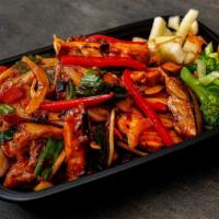 Tangy Spicy Chicken · Gluten free. Grilled chicken stir-fried with sprouts,onions, peppers with chili sauce.
