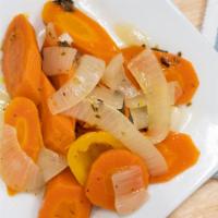 Pickle Carrots (Escabeche) · 