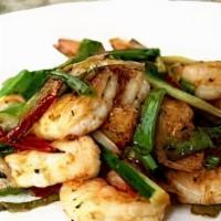 Shrimp With Ginger And Scallions · 