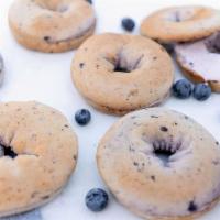 Blueberry Bagels (4 Count) · 