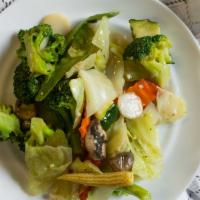 Buddha'S Delight · Vegetarian, gluten free. Light medley of stir-fried vegetables in a white garlic sauce.