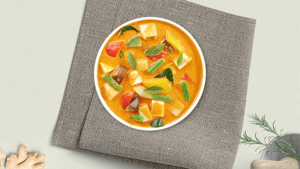 Pimp The Pineapple Curry · Red curry paste, tomato, pineapple, basil leaves, bell pepper.