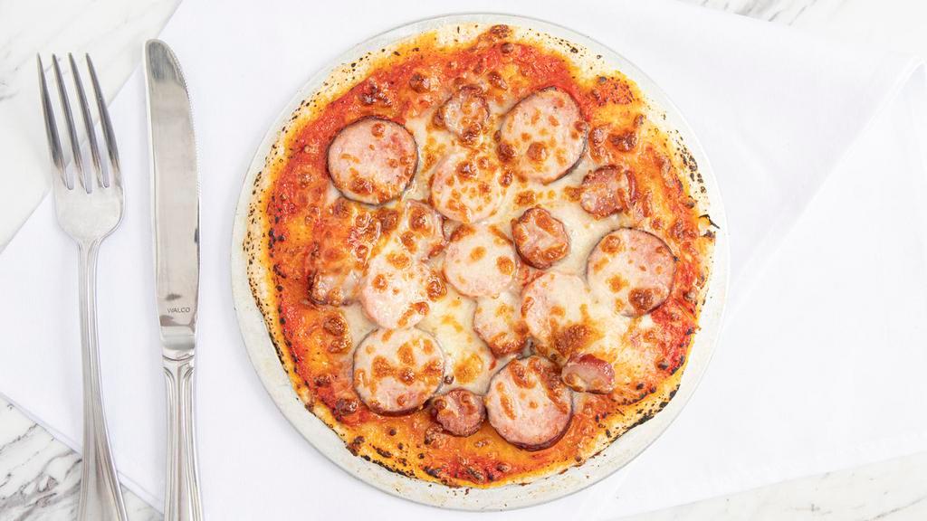 Kielbasa Pizza (3) · Bialy kielbasa, weselna kielbasa and kabinos.