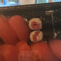 Tuna Lover · Eight pieces tuna nigiri & tuna mini roll.