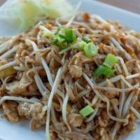 Pad Thai (Traditional Thai Style) · Rice noodles with tamarind sauce, ground peanuts, eggs, green onion and fresh bean sprouts w...