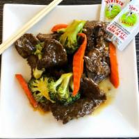 Broccoli Beef Stir Fry - Small · Wok-fired beef, broccoli, carrots and aromatics tossed in a savory beef sauce.