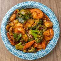 Shrimp With Garlic Sauce · Spicy. Combo. Served with egg roll and roast pork fried rice.