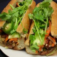 Grilled Pork Sandwich · Banh mi thit nuong.