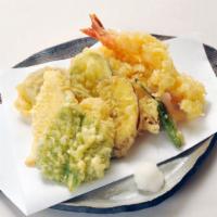 Shrimp And Vegetable Tempura · Deep fried shrimp(3pcs) & vegetables(4pcs).