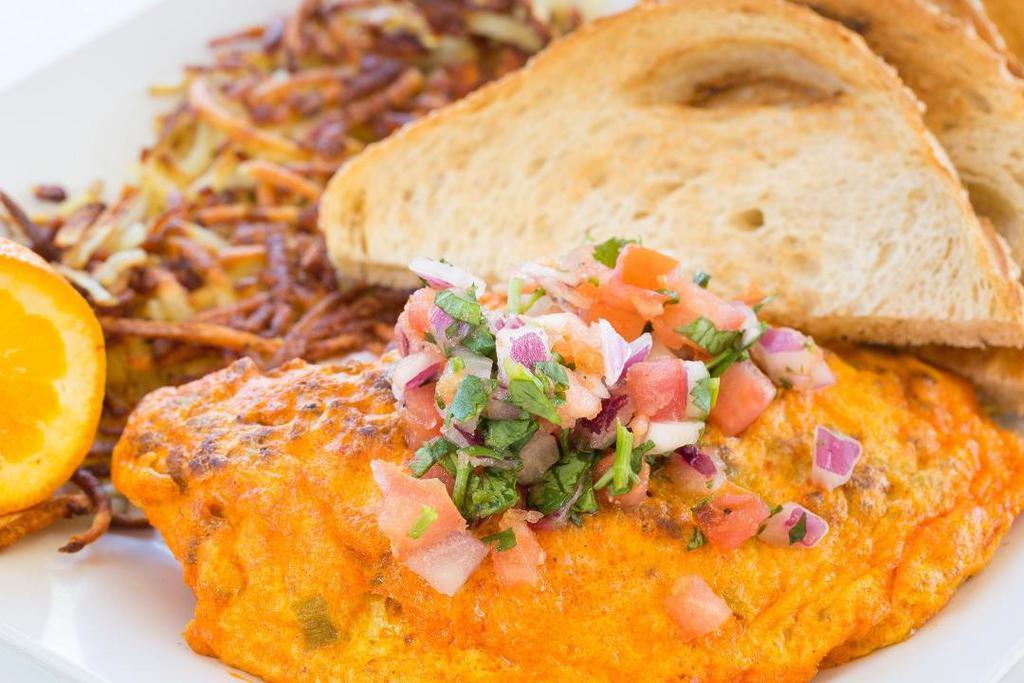 Phoenix Omelette · Spicy AZ Fresh chorizo, green chiles, cheddar & pico de gallo