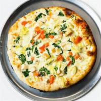 Chef'S Fave · Grilled chicken, artichoke hearts, spinach, tomatoes, garlic cream sauce, house cheese blend