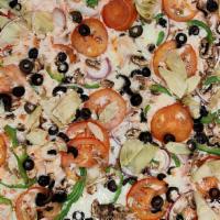 Vegetariana Pizza · House Tomato Pizza sauce, fresh garlic, fresh basil, mushroom, onion, bell peppers, black ol...