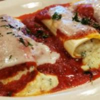 Manicotti · Anzio’s Own Blend Of Ricotta, Provolone & Romano Cheese Wrapped Up In A Pasta Shell