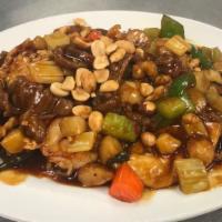 Kung Pao Beef Dinner · Hot. Spicy.