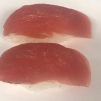 Maguro · Raw tuna.