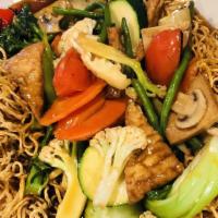 Crispy Egg Noodle Combo · Tofu, Vietnamese ham, carrot, celery, broccoli, pineapple, tomato, mushrooms, snow peas, cau...