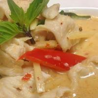 Red Curry · Meat or tofu with spicy red curry, coconut milk, bamboo shoots, basil, and bell peppers