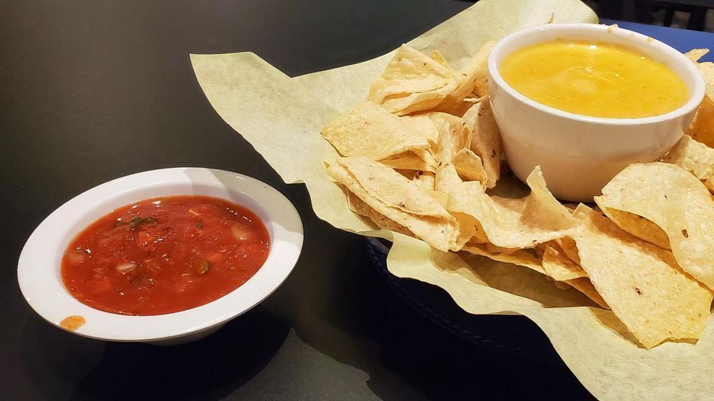 Chips W/ Salsa · Chips with cheese and pico de gallo