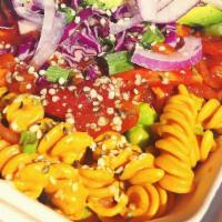 Chili Mac · Gluten free. Chickpea noodles (25-30g of protein), cashew cheese sauce, baby spinach, sweet ...