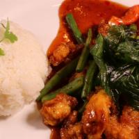 Spicy Crispy Chicken · Deep fried chicken stir fried with green bean, bell pepper, and nn sweet and spicy sauce.