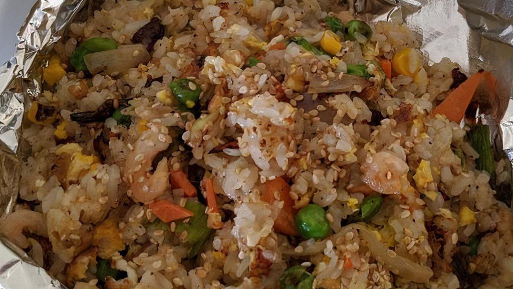 L5  Combination Fried Rice · Chicken, beef, and shrimp with vegetables