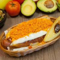 Hot Dog Sinaloa · Hot Dog Sinaloa: Pan de vaporera, salchicha enrollada con tocino, cebolla asada, mayonesa, k...