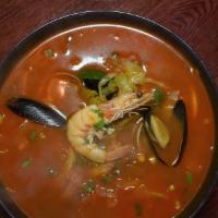 Spicy Seafood Ramen · 짬뽕