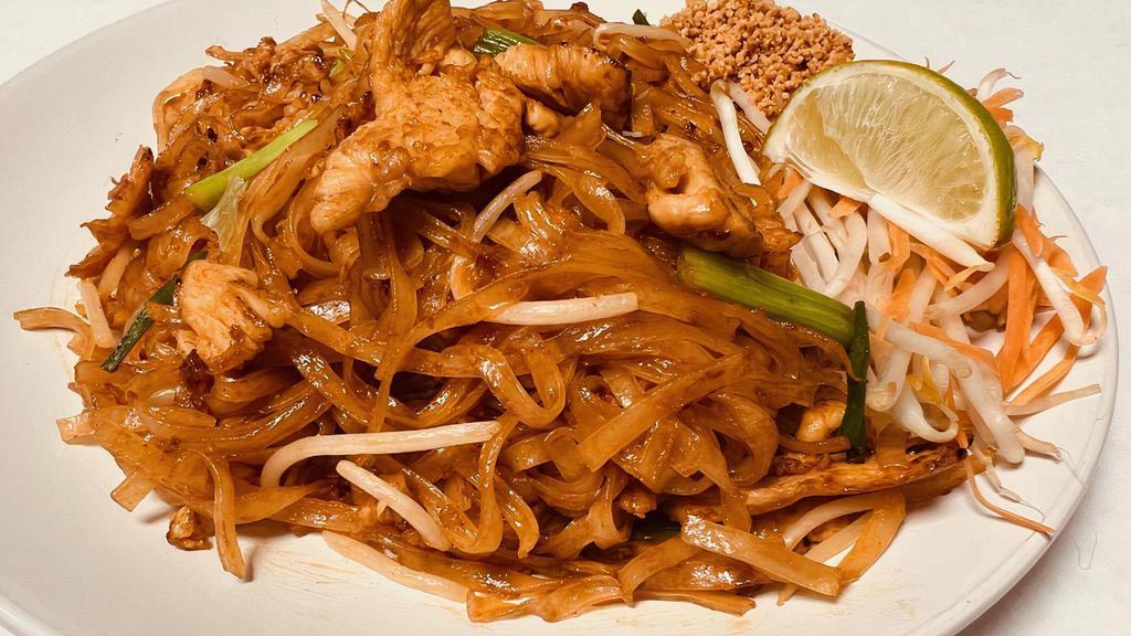 Pad Thai Chicken (Gf) · Stir Fried Rice Noodle with Chicken, Egg, Bean Sprouts and Green Onion in House Pad Thai Sauce. Served with Peanut, lime and Bean Sprouts on the side.