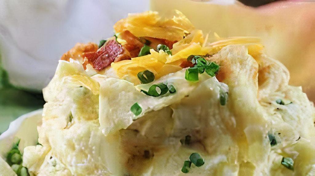 Loaded Mashed Potatoes (6Oz) · Locked and Loaded! Fresh Potatoes along with all your favorite loaded baked potato toppings mashed to perfection.