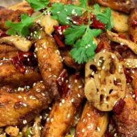 麻辣香鍋 / Hot & Spicy Dry Pot · Select a choice of protein and size first!

 A quick sautéed with scallop potatoes, king oys...