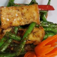 Pad Prick Khing · Green beans and bell peppers.
