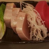 Sashimi Entree · 15 pieces of chef's selection and choice of soup.