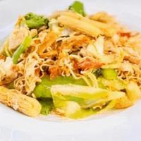 Mama Phad · Egg noodles with carrots, broccoli, baby corn, snow peas, cabbage, bell pepper, and egg, sti...