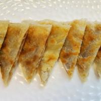 New! Sweet Taro Pancakes (Vegan) 芋头煎饼 · NEW! Vegan. Homemade. Crispy and tasty. Light brown crepe hugging a layer of sweet taro paste.
